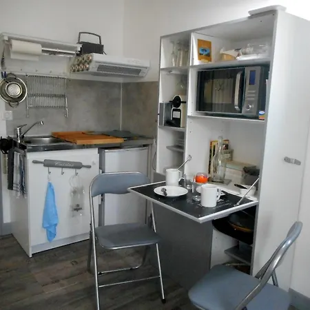 Studio Petit Nid Cosy De L' Albret Apartment *